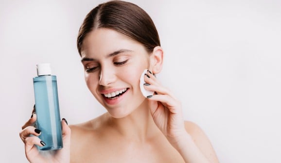 6 Skincare Sins: How Common Makeup Removal Mistakes Can Age Your Skin and Dull Your Complexion