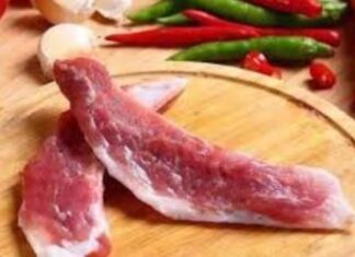 The Ultimate Cut: A Pork Connoisseur’s Dream.
A rare delicacy, this 2kg cut is the pinnacle of pork indulgence, offering an unparalleled nutritional profile.