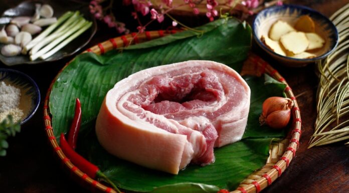 Master the Art of Cooking Pork Belly in the Microwave – No Water Needed!