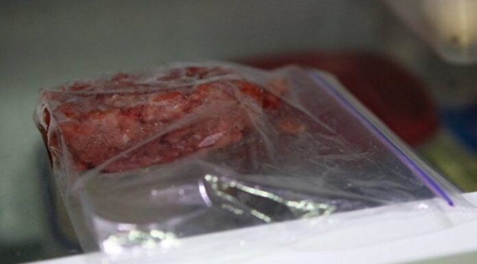 How to Safely Defrost Ground Beef Without Losing Flavor: A Chef’s Guide