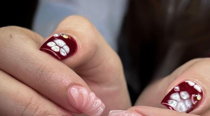 Captivating Nails: The Orchid Design – Reigning Supreme in the Year-End Beauty Race of 2024. A Must-Try for Ladies, This Enchanting Look Will Have You Hooked.