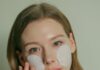 Unlocking the Secrets to Glowing Skin: 5 Toner Pad Tricks for a Dewy, Healthy Complexion