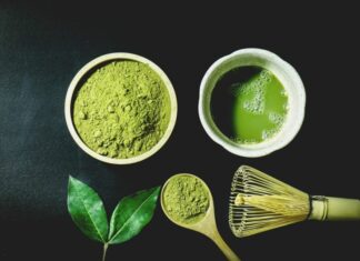 The Ultimate Guide to Green Tea Masks: 5 Recipes for Glowing Skin