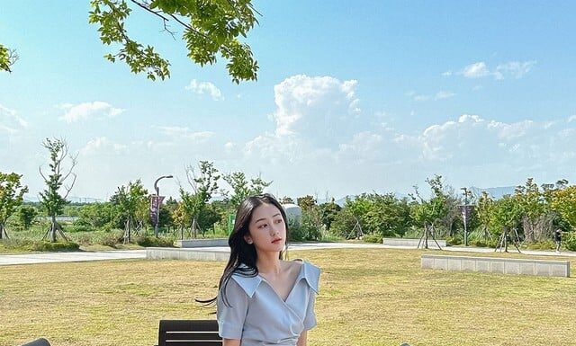 10 Summer Outfit Ideas to Keep the Office Ladies Cool and Chic