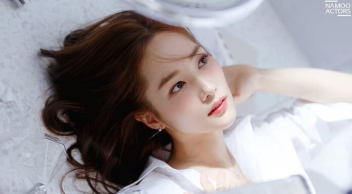 6 Beauty Secrets for Women Over 40 to Enhance Their Natural Radiance Through Makeup