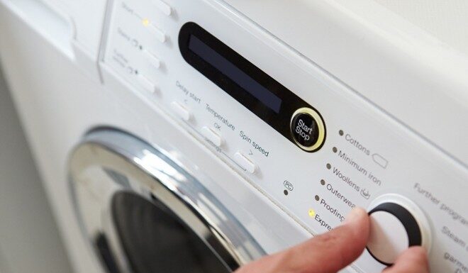 “A Simple Switch to Save You Money: Flip This to Cut Your Electricity Bill by Half”