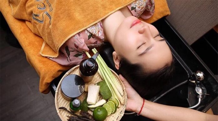 What’s the “No-Poo” Hair Washing Trend That’s Got Everyone Talking?