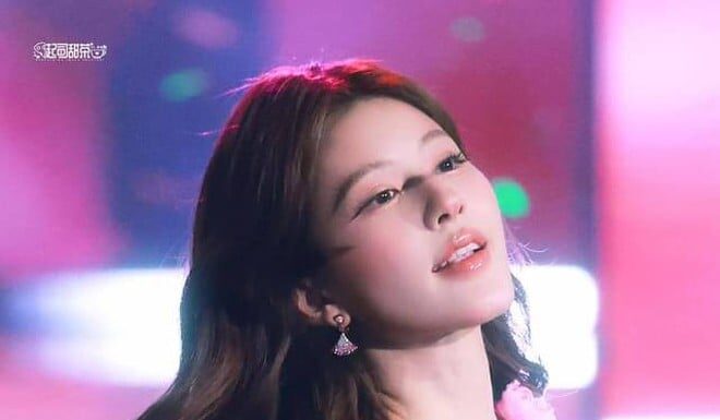 The Ultimate Guide to Flawless Makeup: Meet Cbiz’s Very Own, Zhao Lu Si, the Only Starlet to Make the Cut for July 2024’s Best-Glamoured Celebrities.