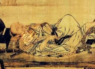 The Art of Sitting: A Guide to Posture and Poise