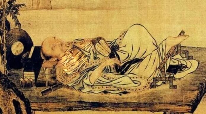 The Art of Sitting: A Guide to Posture and Poise