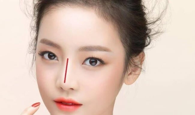 The Misfortunes of Women: The 3 Facial Features that Signal a Tough Life