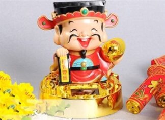 5 Gifts You Should Never Give: Superstitions That May Bring Bad Luck and Ruin Relationships