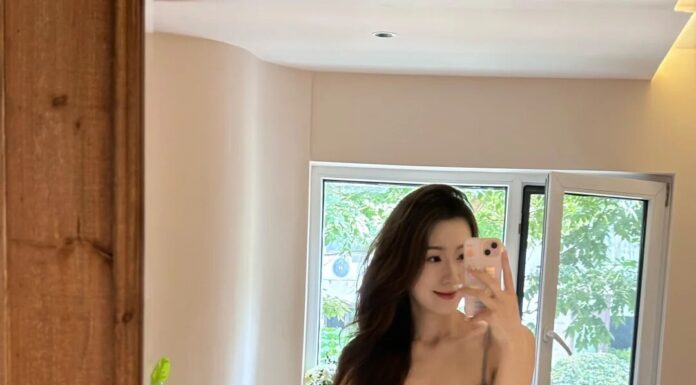 The Ultimate Dress: A Global Sensation for Women, Flawlessly Framing Figures but Risky if Worn Wrong.