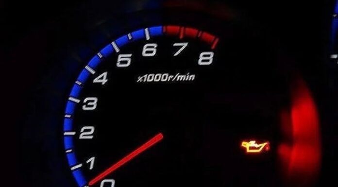 What Does the Car Oil Light Mean?