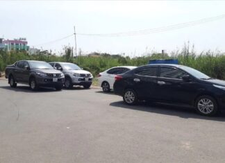 Why Do Light-Colored Cars Feel Cooler Than Dark-Colored Ones When Parked in the Sun?