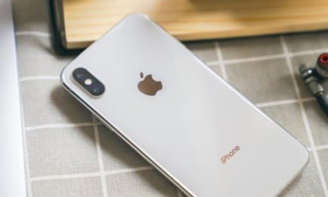 The Little-Known Reason Why the Wise Keep Their Phones Face Down