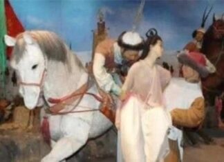 The Ancient Soldier’s Dilemma: Intimacy and Warfare