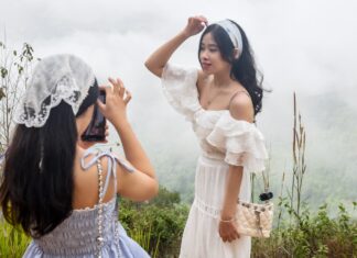 Wanderlust Amidst the Clouds: Exploring the Majestic Violak Mountain Pass to Măng Đen