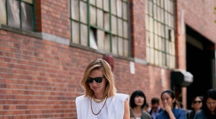 The Ultimate Guide to Monochrome: 10 All-White Outfit Ideas