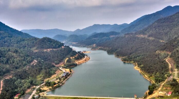 Unwind and Heal at Dong Do: Camp, Canoe and Capture the Moment