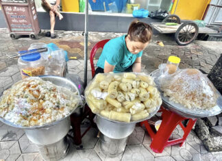 The Elusive Taro and Sticky Rice Delicacy: A Seasonal Treat in Hai Phong