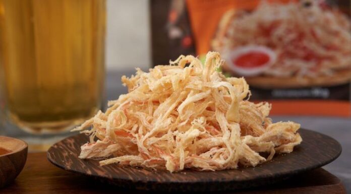 The Ultimate Guide to Making Chewy and Delicious Coconut Milk-Steamed Squid: A Family Favorite