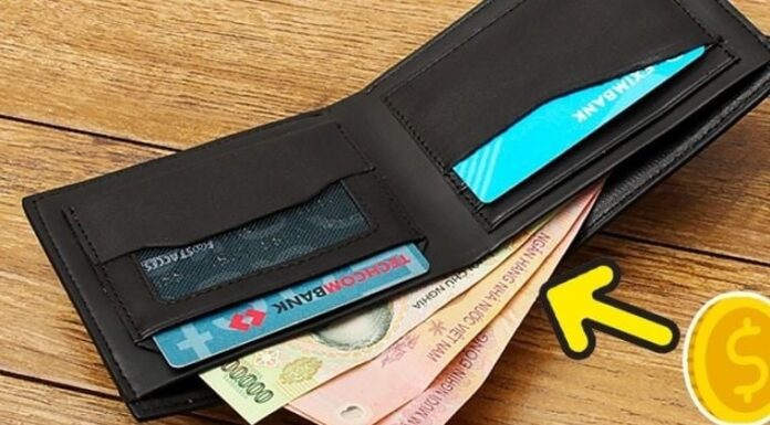 “7 Items to Never Gift: A Superstition That Could Save You From Bad Luck and Misfortune”