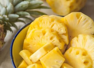 The Easiest Way to Cut a Pineapple: A 30-Second Hack for Perfect Pineapple Rings