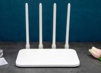 Is it Better to Place Your Wi-Fi Router Antenna Horizontally or Vertically?