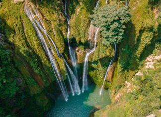 The 7-Tiered Waterfall: A “Heavenly” Escape Near Hanoi