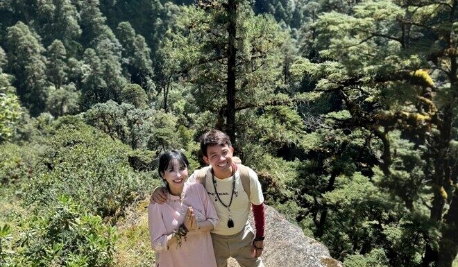 “A Glimpse into the Past: Mrs. Minh Nhựa’s Wedding Photo from 12 Years Ago Showcases Her Timeless Elegance and Power”