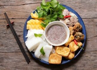 The Ultimate Guide to Making Delicious Vietnamese Vermicelli with Fried Tofu and Shrimp Paste