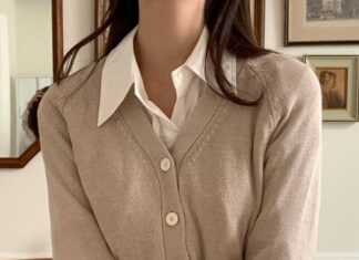 The Ultimate Guide: 6 Ways to Style a Cardigan for an Ultra-Feminine Look