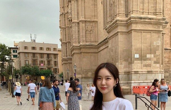 The Latest Trend: Maxing Out on Style with Maxi Skirts – 10 Ways to Rock this Summer’s Must-Have