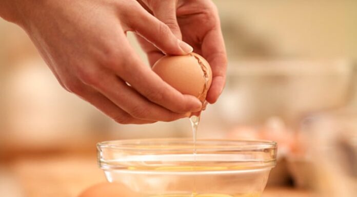 The Perfect 5-Star Chef Style Tomato Egg Soup: A Quick and Easy Guide to Getting Those Beautiful Swirls.