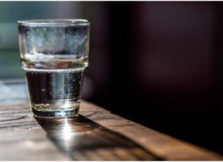 The Magic of a Glass of Salt Water by Your Bedside While You Sleep: A Simple Trick for a Better You