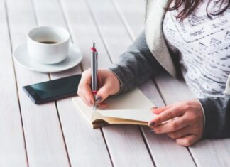 The Ultimate Guide to Smart Grocery Shopping: 10 Tips to Save You Money