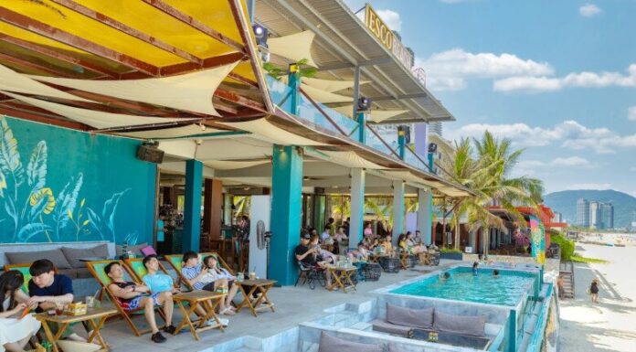 The Quest for the Ultimate Beachfront Cafe Experience in Da Nang: 5 Picture-Perfect Spots to Elevate Your Instagram Game