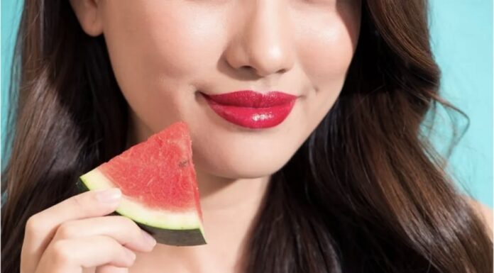 “Unlocking the Beauty Benefits of Watermelon: 5 Tips for Glowing, Youthful Skin”