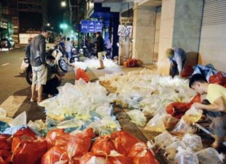 The Heart of Saigon’s 3 a.m. Market: A 50-Year Legacy Built on a Single Trade