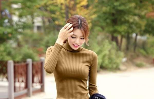 “Avoid These Dress Styles If You Want to Avoid Looking ‘Old Before Your Time’ and Outdated”