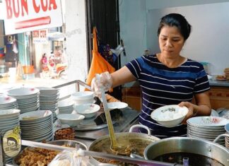 The Ultimate Guide to Gia Lai’s Authentic Stinky Crab Noodle Soup: Top 5 Places to Indulge