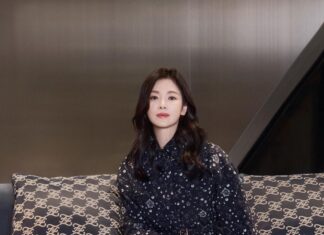 The Ultimate Guide to Mastering Monochrome: Channel Your Inner Song Hye Kyo