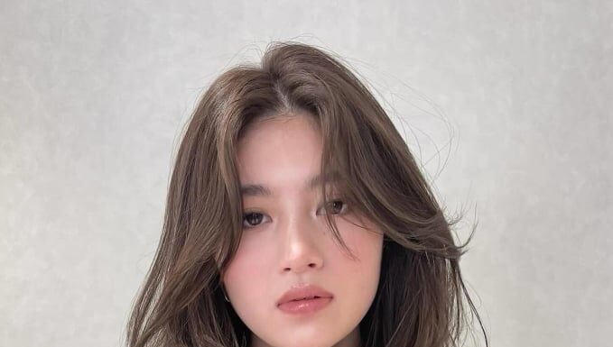 The Ultimate Guide: 5 Versatile Lob Haircuts for a Youthful You