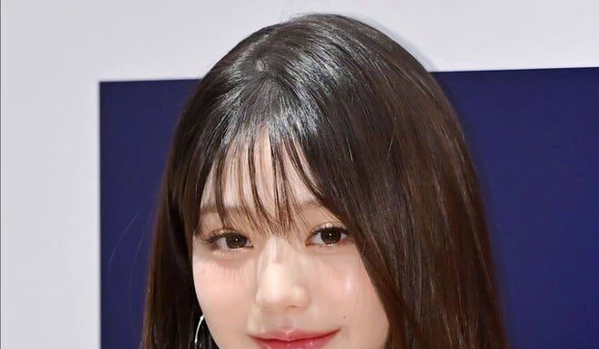 The Gen 4 It-Girl Steals the Spotlight with Her Flawless, Glowing Skin – Up-Close and Personal, She’s a Perfect 10