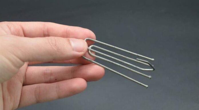 “A Curtain Hook in the Sink: A Surprising Yet Unsung Hero”