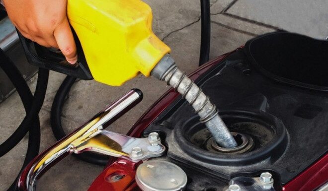 The Ultimate Guide to Saving Money on Gas: The 50-Thousand Advantage