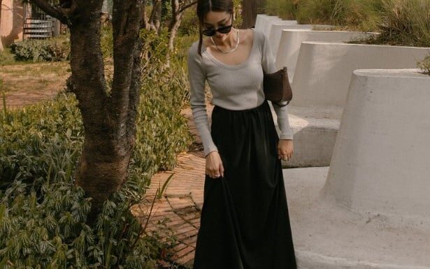 “Attire Tips for Wedding Guests: How to Look Elegant, Chic, and Not Outshine the Bride”