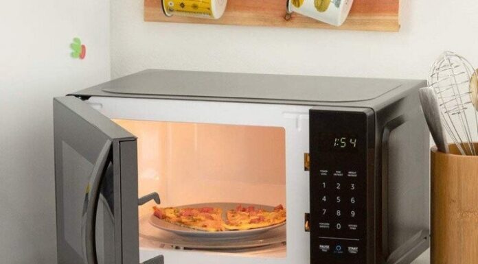 Should You Buy an Air Fryer if You Already Own a Microwave? Understanding the Difference Between These Two Kitchen Appliances.