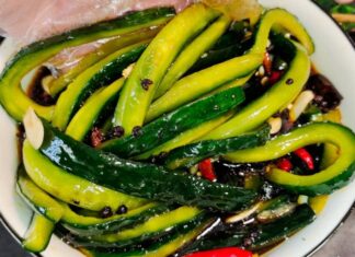 “The Secret to Perfect Pickles: A Crisp, Year-Long Delight”